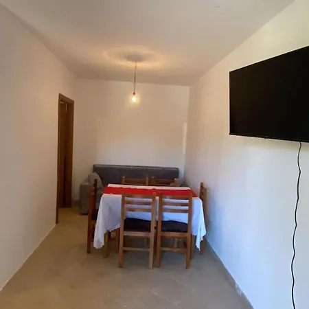 Golem Holiday Home Appartement *