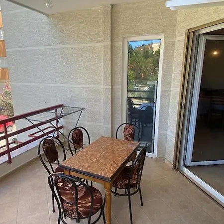 Appartement Golem Holiday Home